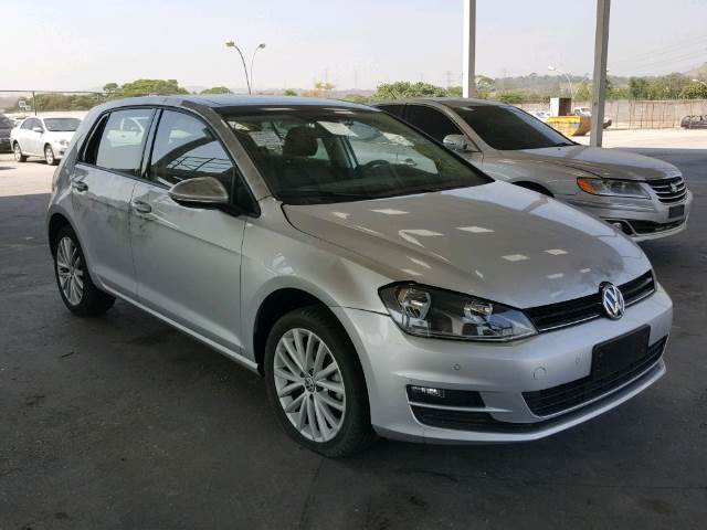 GOLF COMFORTLINE 1.0 12V